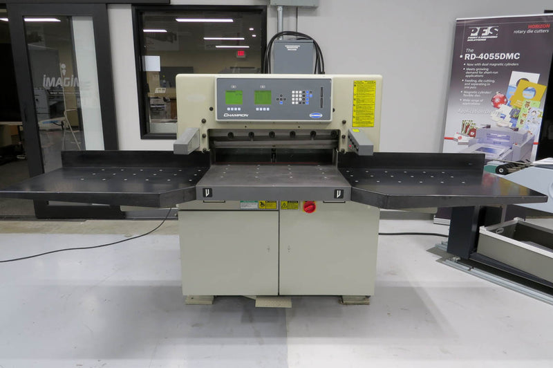 Pre-Owned Challenge 305XG 30.5” Programmable Paper Cutter